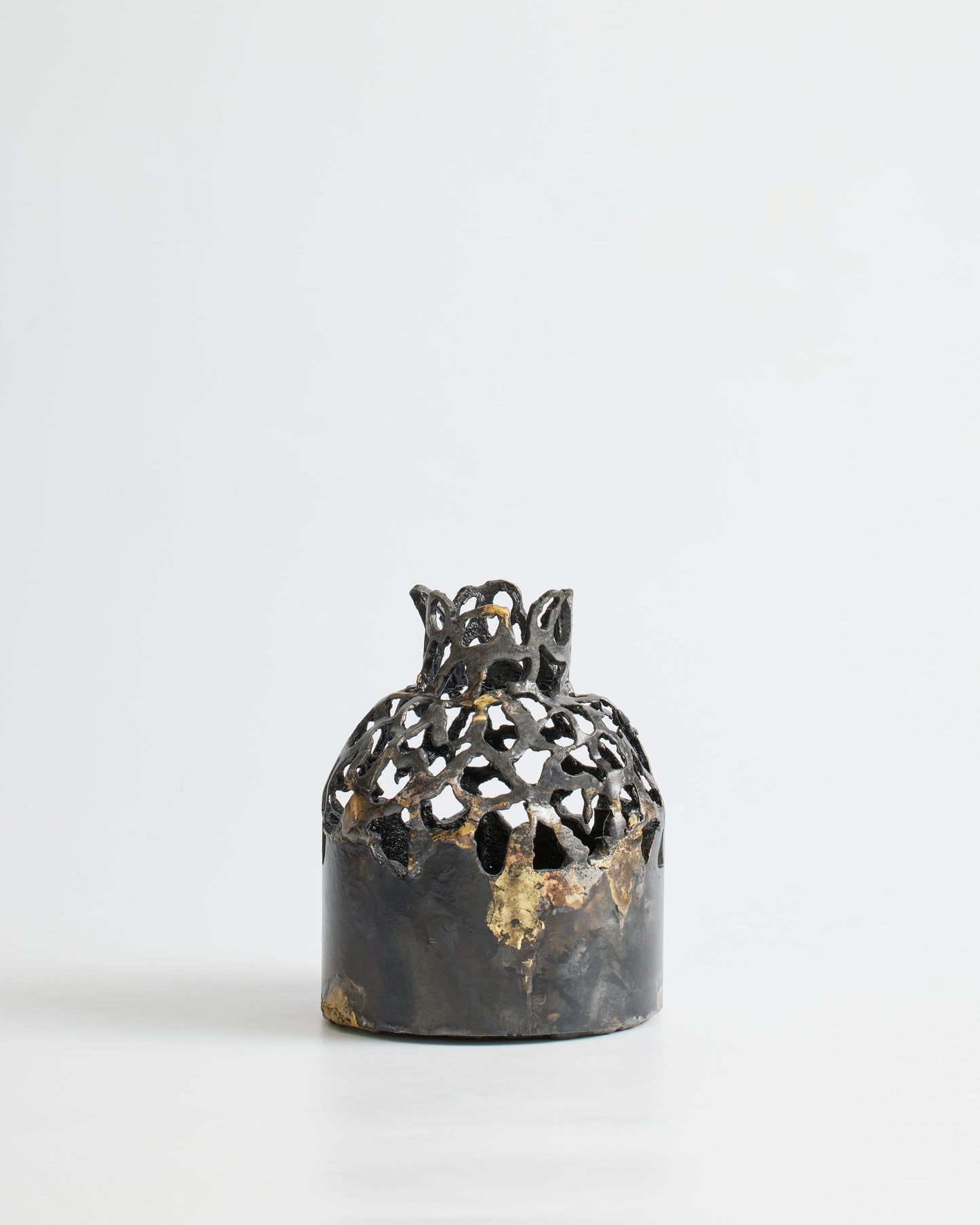 Shallow Jug